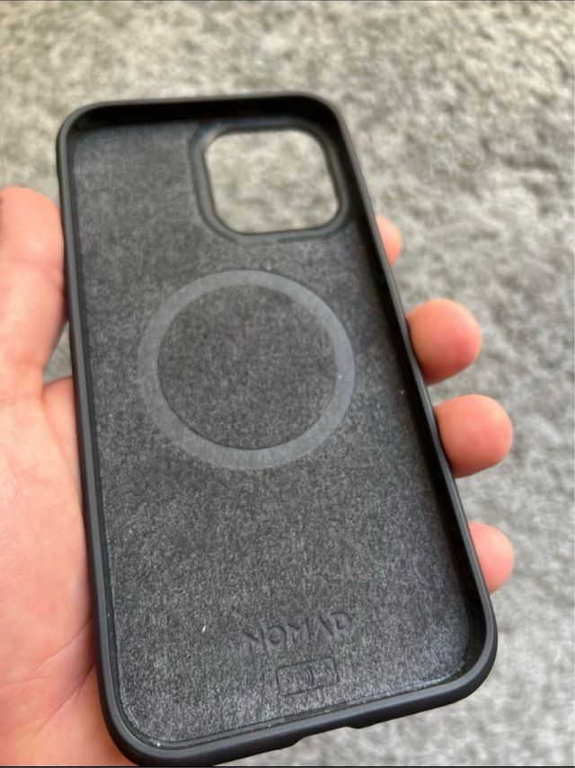 Funda Nomad iPhone 13 Pro Max Negra
