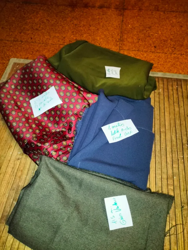 Retales de tela varios