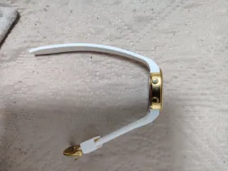 Reloj Tous Digital Blanco y Dorado