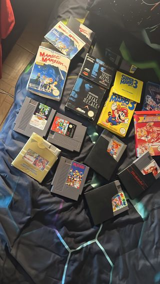 Consola Nintendo NES + 5 Juegos Clásicos