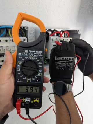 Electricista de baja tención