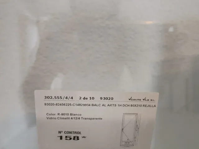 Puerta balconera de cristal