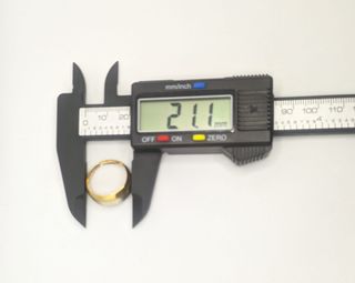 Anillo de oro combinado de 18k, 1.94 g, T-18.