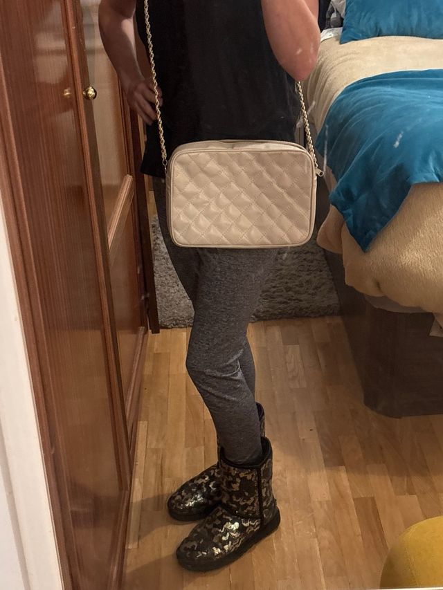 Bolso piel crema HG Guitart