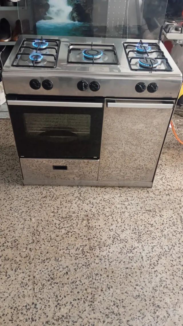 Cocina de gas con horno no negociar
