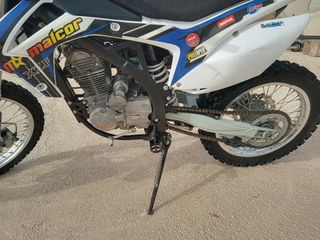 MALCOR XZF 250 - Moto de cross
