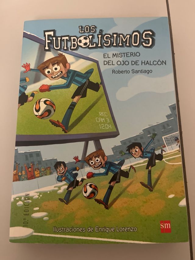 Los Futbolísimos 1: El misterio de los árbitros...