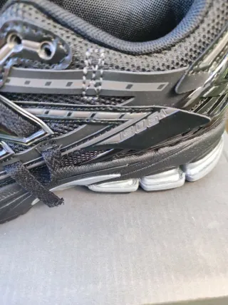 Zapatillas deportivas New balance 1906.