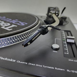 Plato Tocadiscos TECHNICS SL-1210M3D