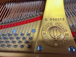 Piano de Cola Young Chang Concierto