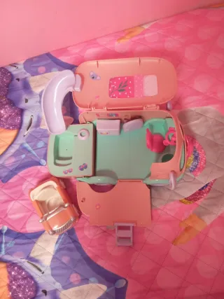 Caravana bebés llorones con defecto + Coche