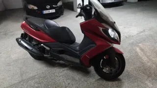 Kymco Superdink 350i Roja
