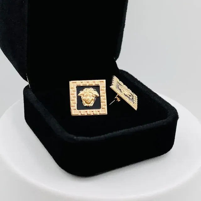 Pendientes Onix y Medusa Oro