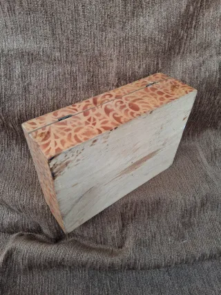 Caja Antigua Decorada Pinocchio