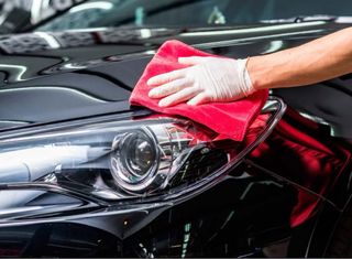 Servicio de limpieza y detallado de vehículos