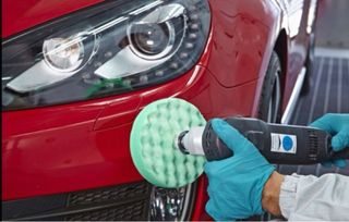 Servicio de limpieza y detallado de vehículos