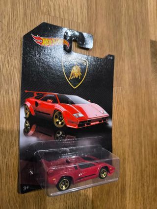 Hot Wheels Lamborghini Countach Vermelho Dourado
