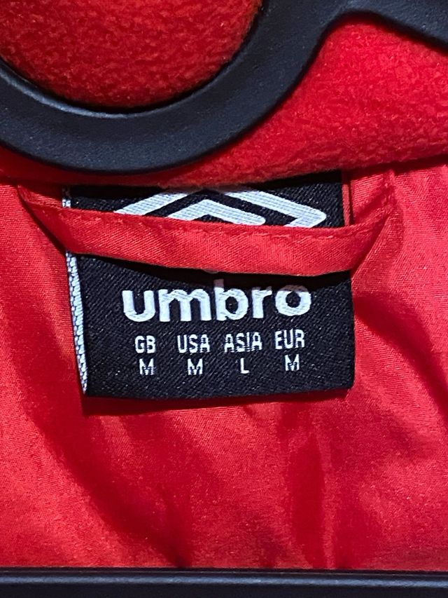 Abrigo Rayo Vallecano Umbro Rojo