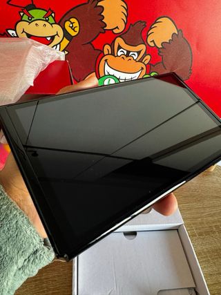 Nintendo Switch OLED CÓMO NUEVA Aún con plásticos