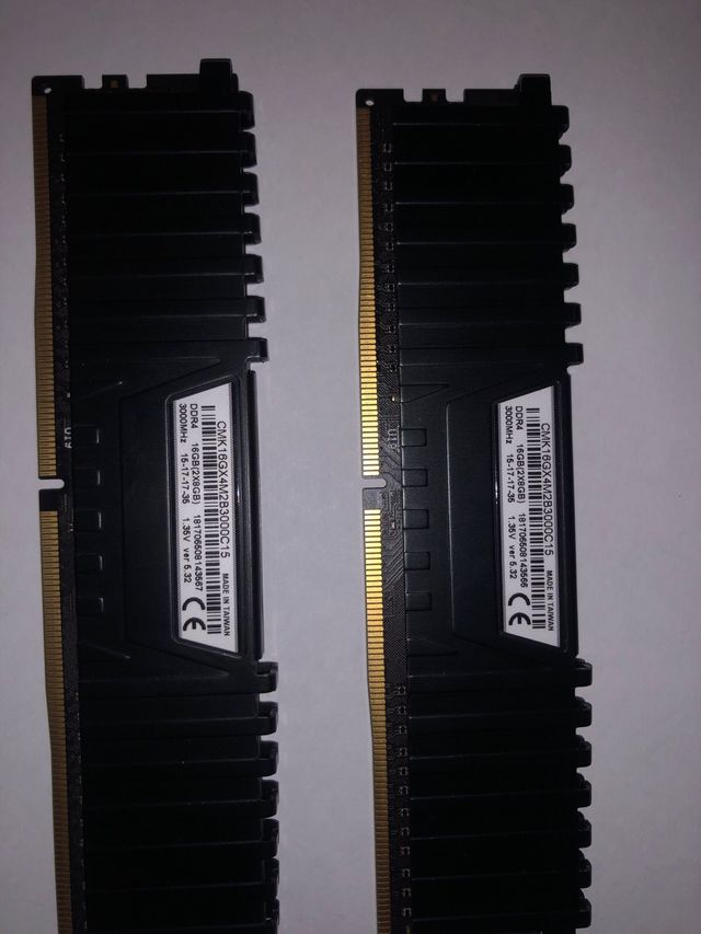 Corsair 16GB (2x8GB) DDR4 3000MHz