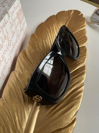 Gafas Gucci Negras y Doradas