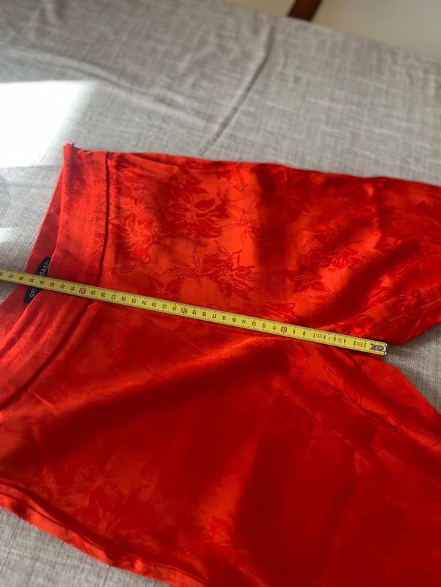 Pantalón ancho estampado seda rojo