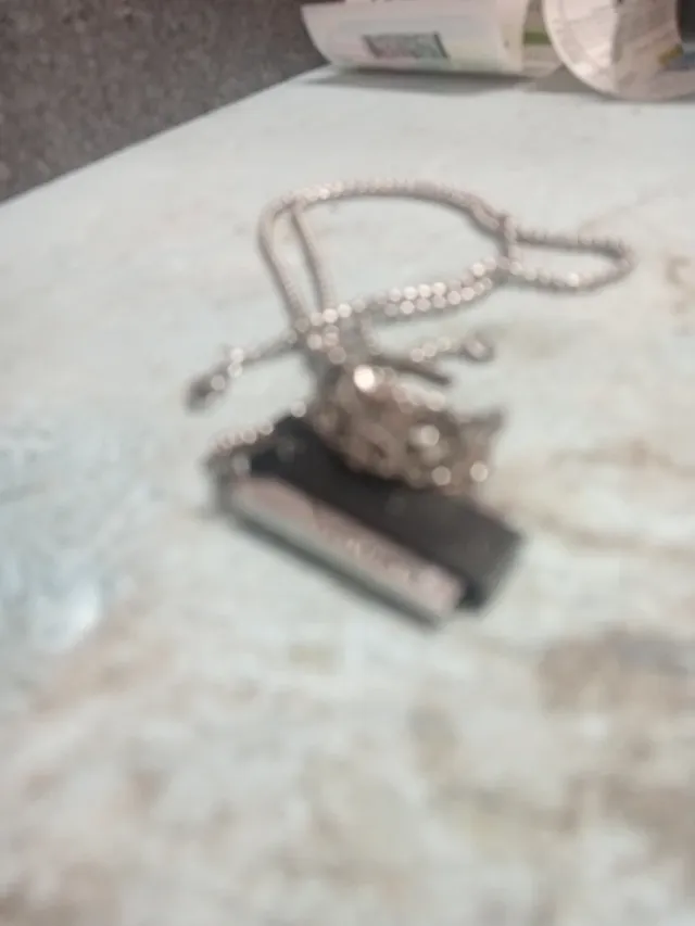 Colgante y anillo Yanillo