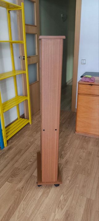 Carro porta CDs y DVDs