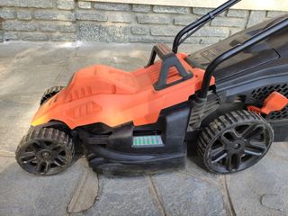 Tagliaerba Elettrico BLACK+DECKER 1400W 34cm