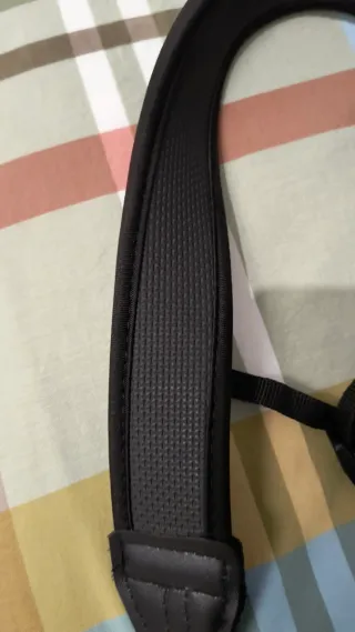 Cinturino per fotocamera reflex nera