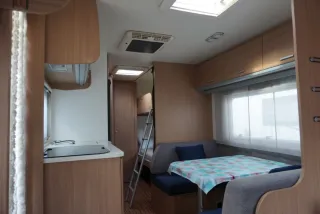 Caravana Adria Aviva 495lx