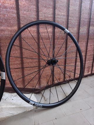 Juego Ruedas DT Swiss P1800 Spline 23