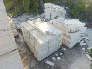 Rodapié Crema Marfil