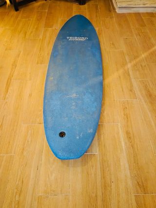 Tabla de surf azul