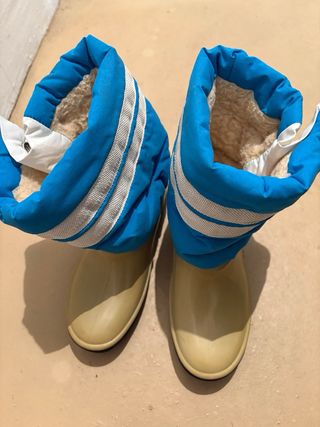 Botas apreski Nordica beige y azul