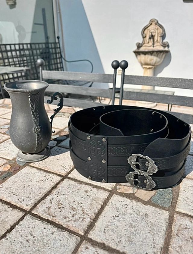 Cintura medievale nero - stile vichingo/ celtico