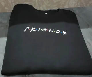Felpa girocollo nera Friends
