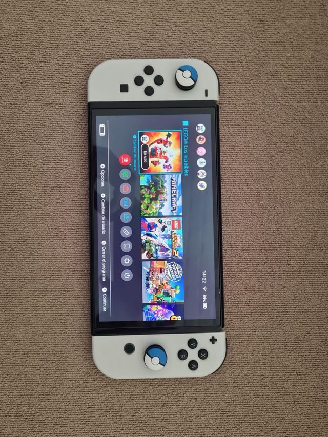 Nintendo Switch OLED Blanca y Negra