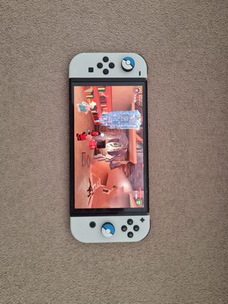 Nintendo Switch OLED Blanca y Negra