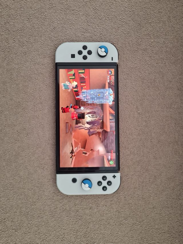 Nintendo Switch OLED Blanca y Negra