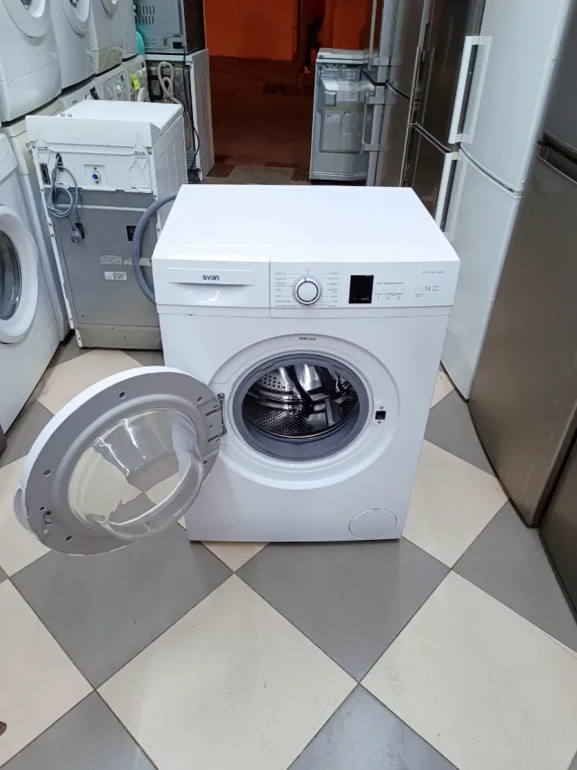 Lavadora 'SVAN' 6kg 1000rpm (COMO NUEVA)