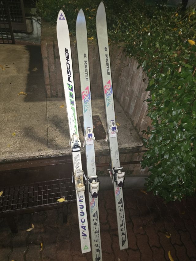 Esquís Fischer y Kastle RXA