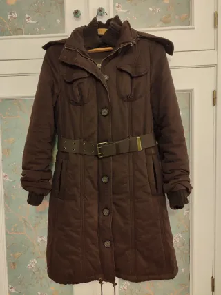 Abrigo invierno Zara marrón