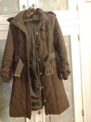 Abrigo invierno Zara marrón