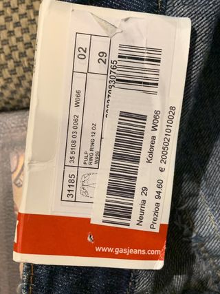 Pantalón vaquero tiro corto unisex