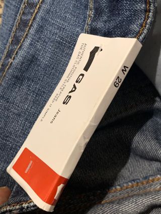 Pantalón vaquero tiro corto unisex