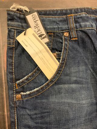Pantalón vaquero tiro corto unisex