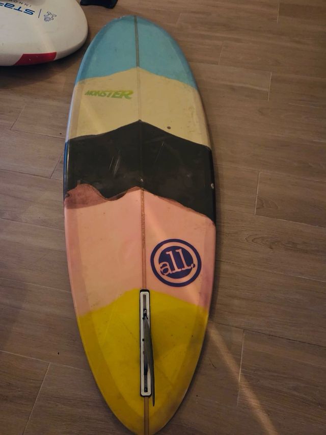 Tabla de surf Monster Clasic 3.4 pies. 35 litros