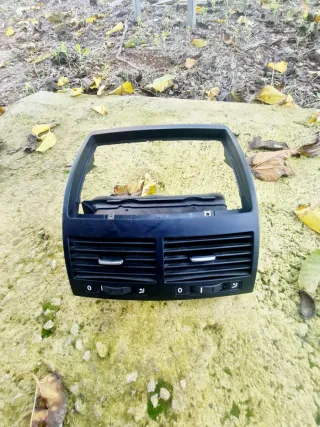 Rejilla ventilación Touareg