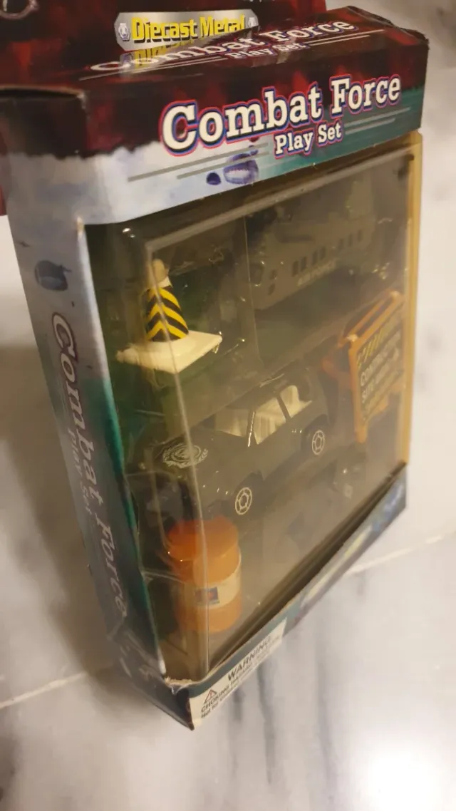 Set de Veículos Militares Combat Force